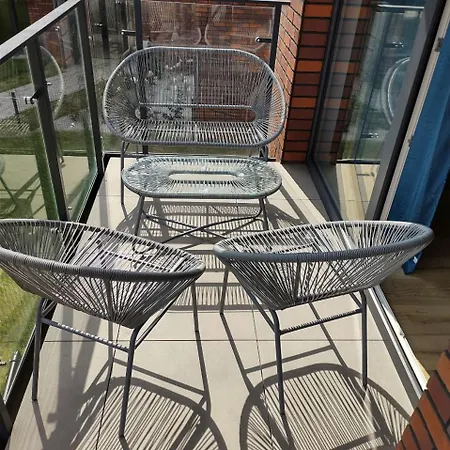 Totu Today-stara Cegielnia Apartamenty, Faktura Vat, Self Check-in